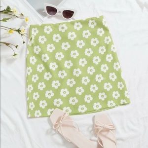Shein daisy printed mini skirt